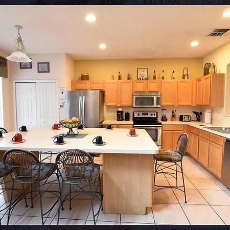 7 Bedroom, 6 Bath And Pool Near Disney In Emerald Island 4 King Master Suites Kissimmee Buitenkant foto